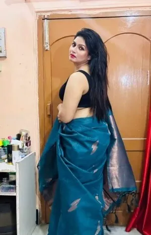 Indirapuram bhabhi call girls