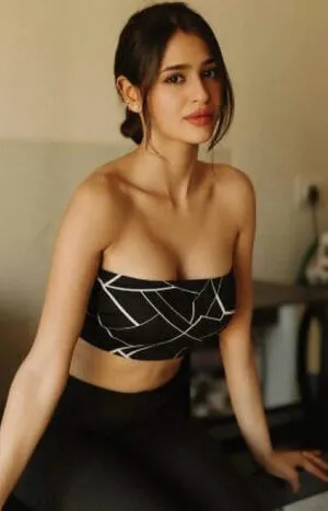 model call girls in Indirapuram