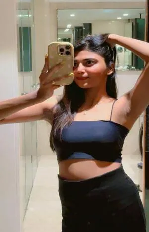 Indirapuram escort