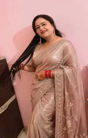Independent Call Girls in Indirapuram